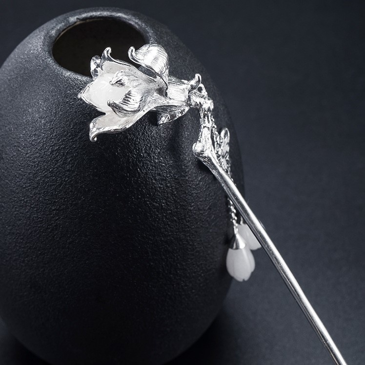 ハクモクレンのかんざし 花 シルバー 自分にご褒美 K025