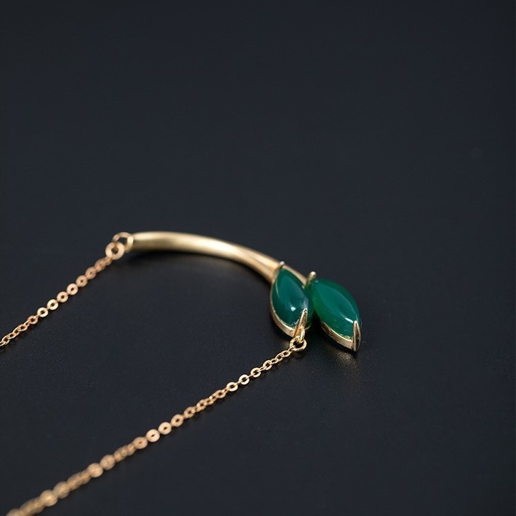 葉っぱのペンダント プレゼント ご褒美 N038