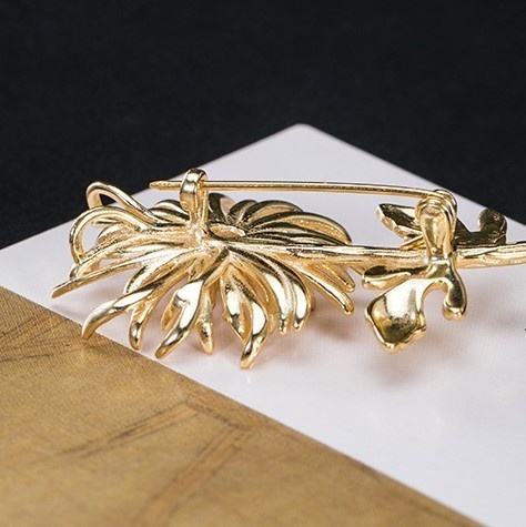 菊のブローチ きく ご褒美 プレゼント C026