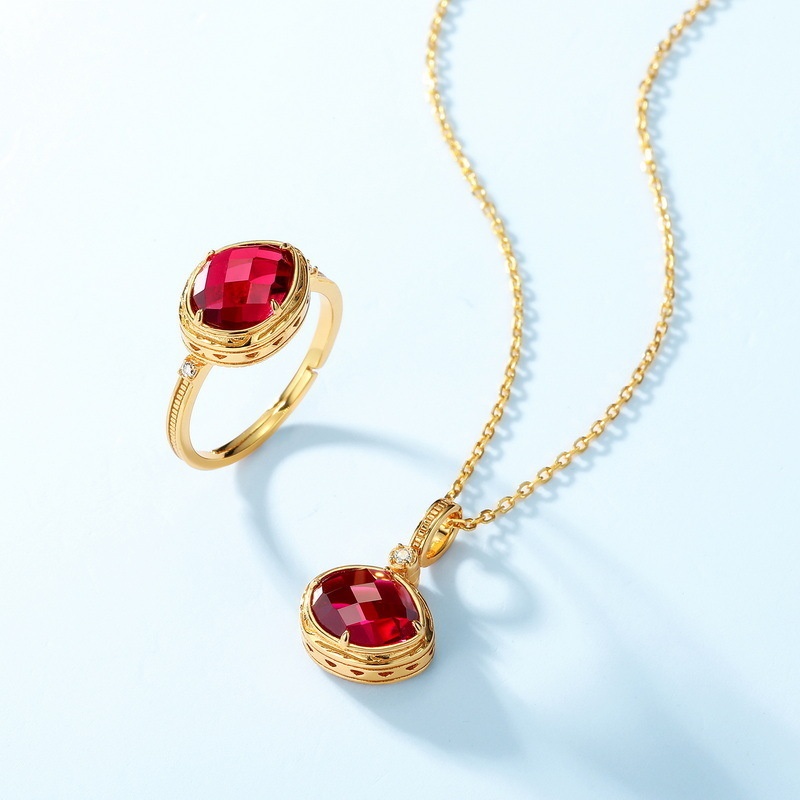 還暦祝いにぴったりのルビーネックレス N091