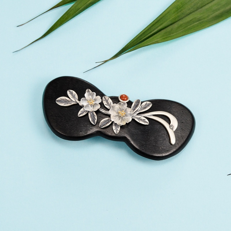 水晶の花が美しい黒檀とスターリングシルバーのバレッタ K067