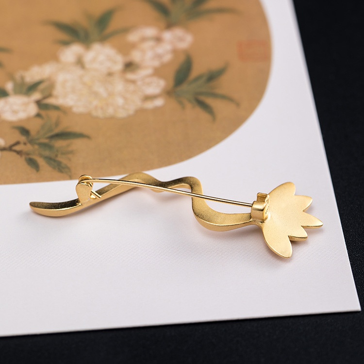 蓮の花のブローチ はす シルバー C008