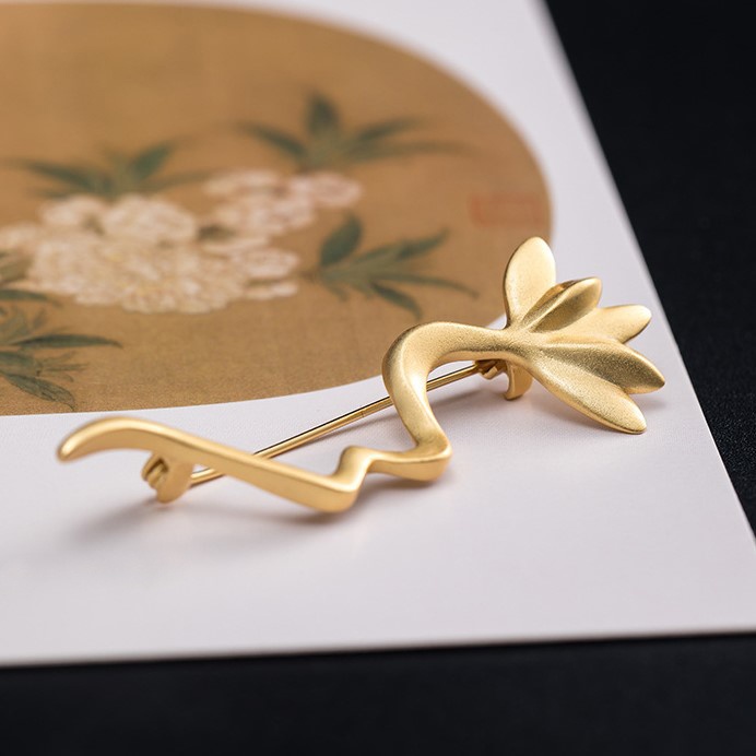 蓮の花のブローチ はす シルバー C008