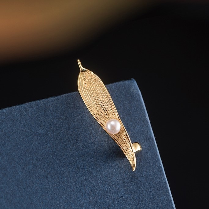 笹の葉のブローチ ささ シルバー C014