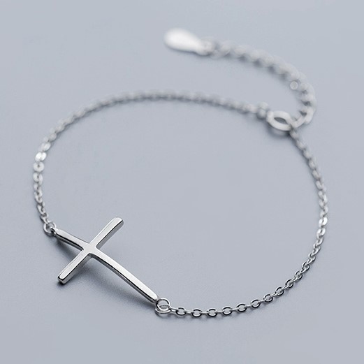 足元美人になる!シンプルで使いやすい十字架モチーフアンクレット A011
