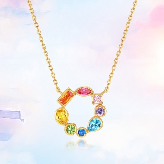 虹色の宝石ペンダント - 華やかな印象と幸せな気持ちを与える0655