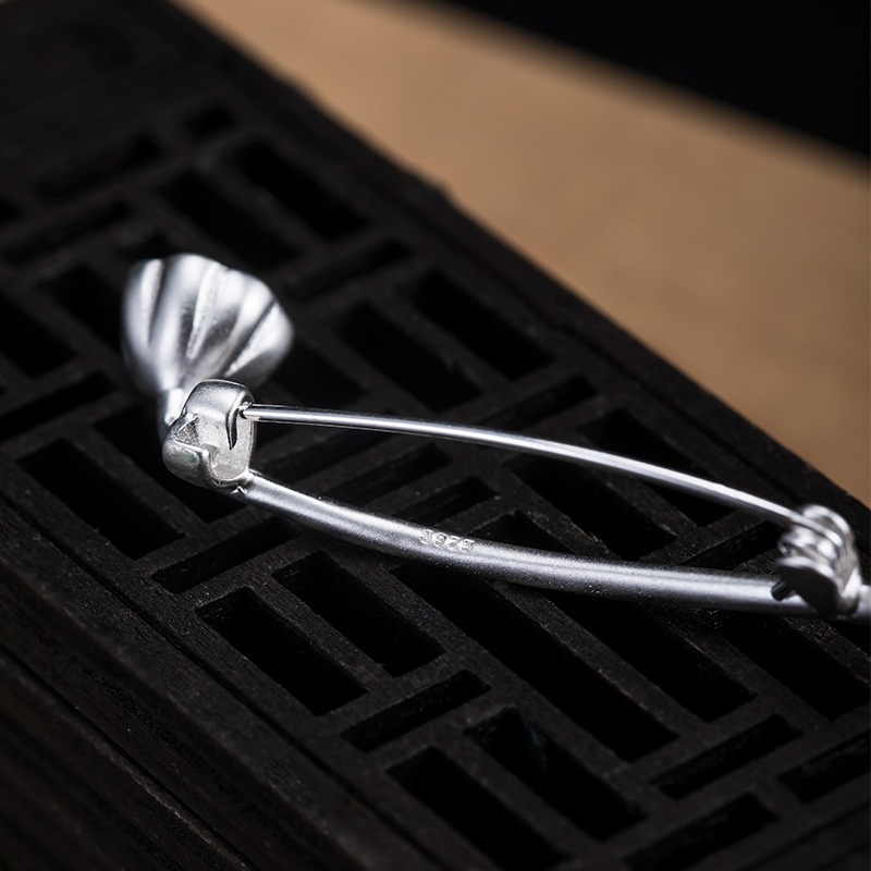 蓮のブローチ はす ご褒美 プレゼント C021