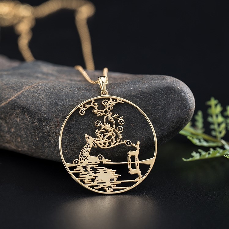 鹿のペンダント しか シルバー N010