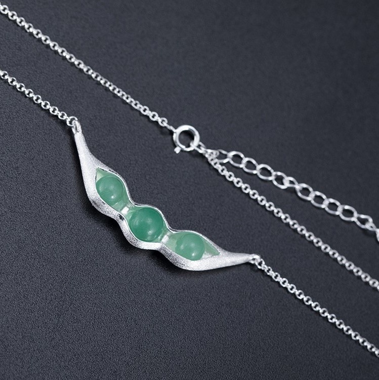 グリーンピースのペンダント ネフライト シルバー N015