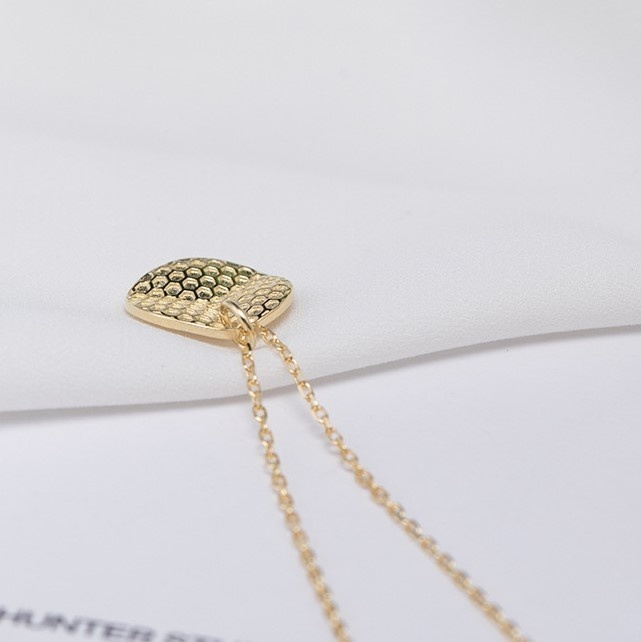 蜂の巣のペンダント シルバー N017