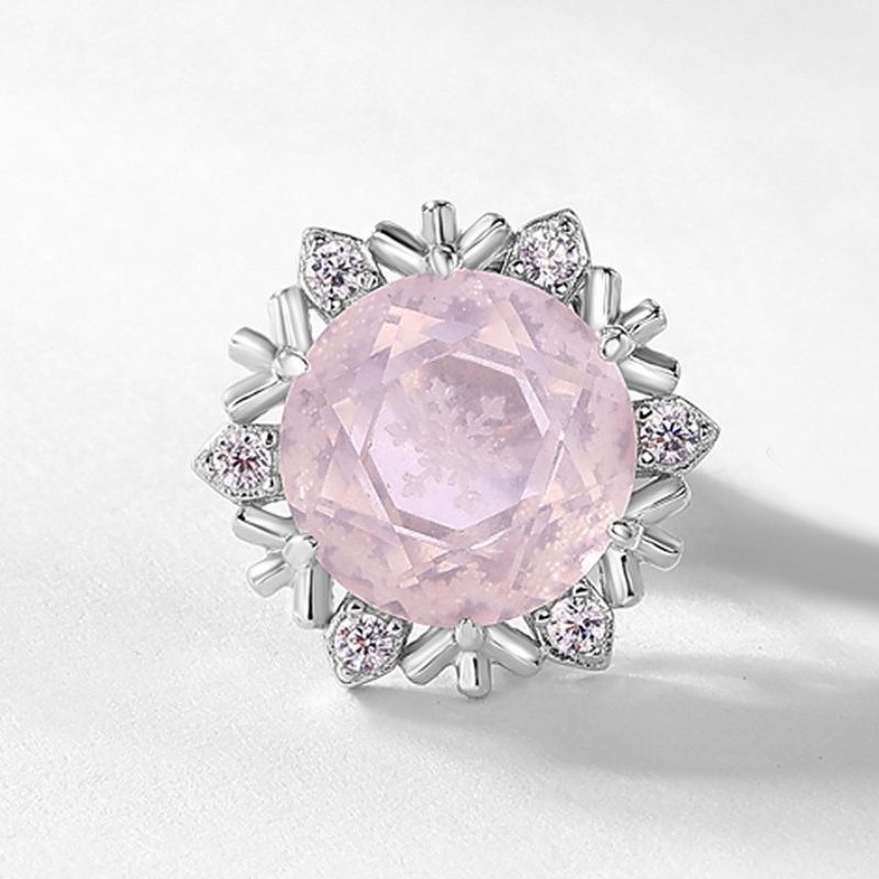 「雪結晶×ローズクォーツ」上品なピアスで大切な人に優しさを贈ろう P114