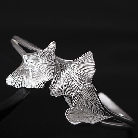 イチョウのバングル 銀杏 シルバー B017