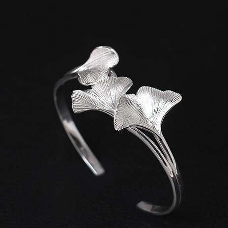 イチョウのバングル 銀杏 シルバー B017