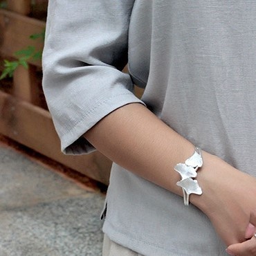 イチョウのバングル 銀杏 シルバー B017