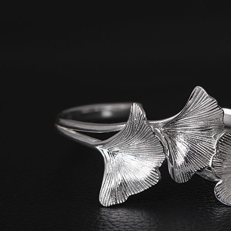 イチョウのバングル 銀杏 シルバー B017