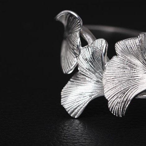 イチョウのバングル 銀杏 シルバー B017