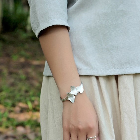 イチョウのバングル 銀杏 シルバー B017