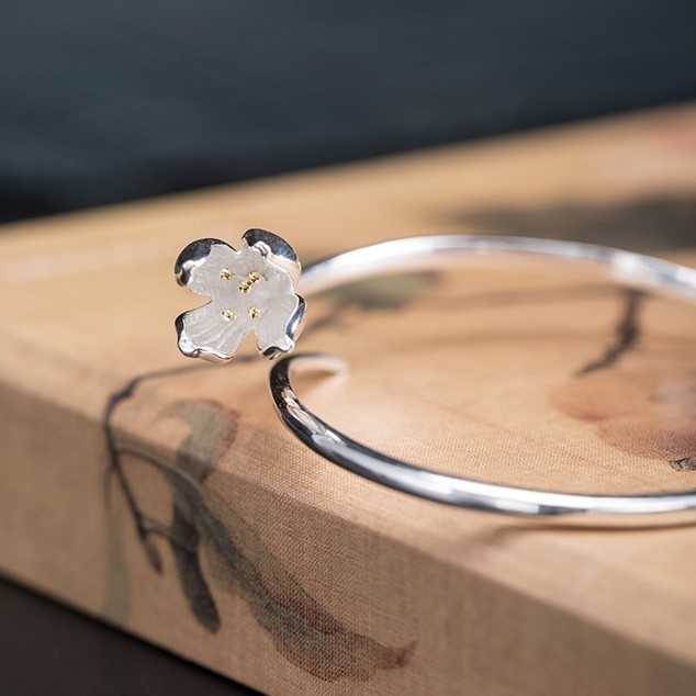 百合のバングル ゆり シルバー B024