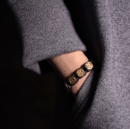 黒檀のブレスレット 真鍮 メンズ B030