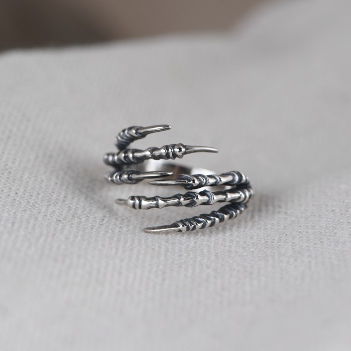 鷹の爪のリング たかのつめ カッコイイ シルバー R001