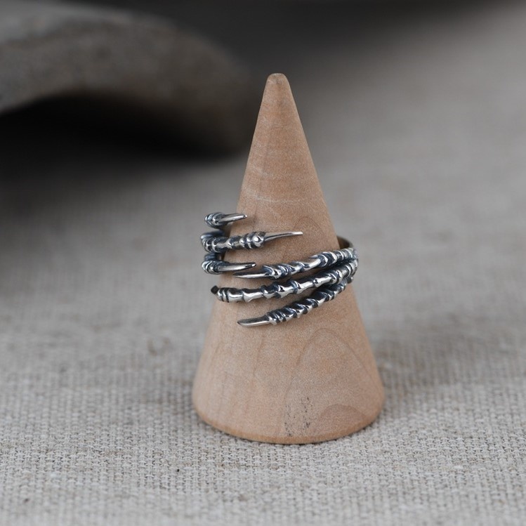 鷹の爪のリング たかのつめ カッコイイ シルバー R001