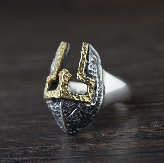 十字軍のリング 兜 シルバー R025