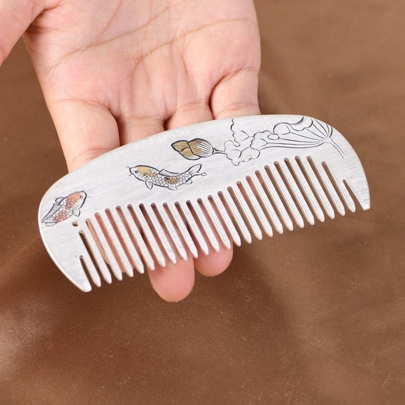 蓮と鯉の純銀櫛 - 日本の美意識と伝統を象徴した髪飾りK101