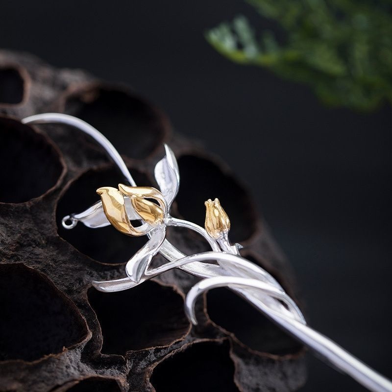 蘭の花のかんざし - 華麗な蘭の優美を楽しむヘアアクセサリーK121