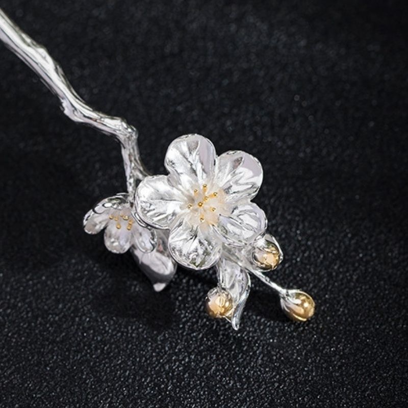 花海棠の簪-女性の髪を彩り、装いを引き立てる K135