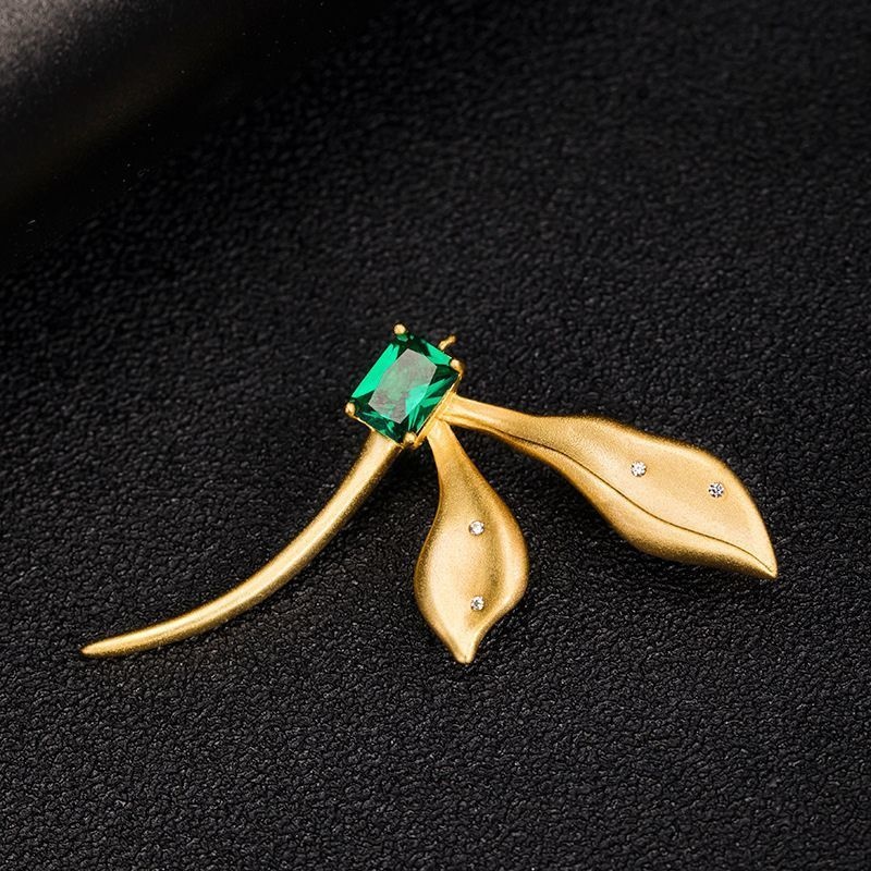 母の日の贈り物にぴったり!幸せを象徴するトンボモチーフブローチ C045