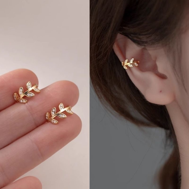 葉っぱのイヤーカフ - 自然を感じさせる美しいデザイン i035