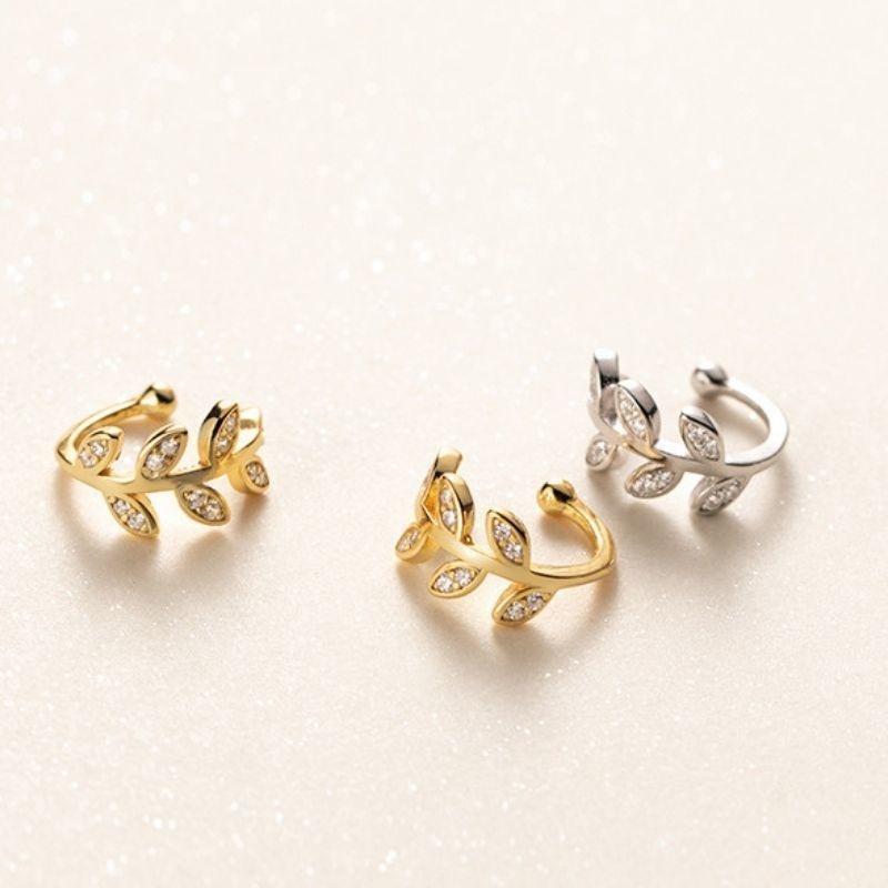 葉っぱのイヤーカフ - 自然を感じさせる美しいデザイン i035