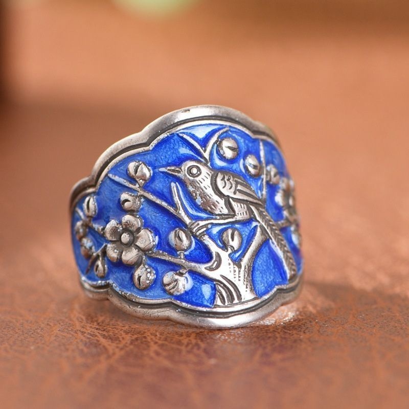 梅の花と鳥のリング - 日本の美しい自然を表現した作品 R227