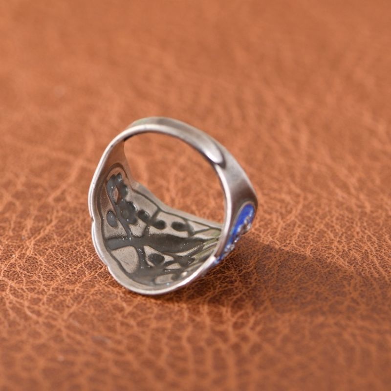 梅の花と鳥のリング - 日本の美しい自然を表現した作品 R227