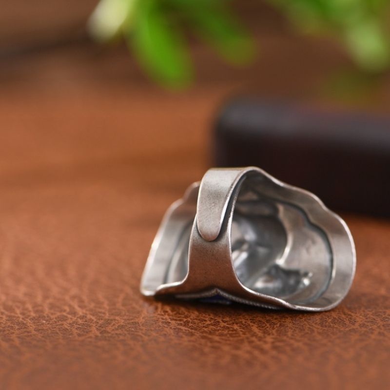 馬のリング - 職人の技術と情熱が詰まった一品 R338
