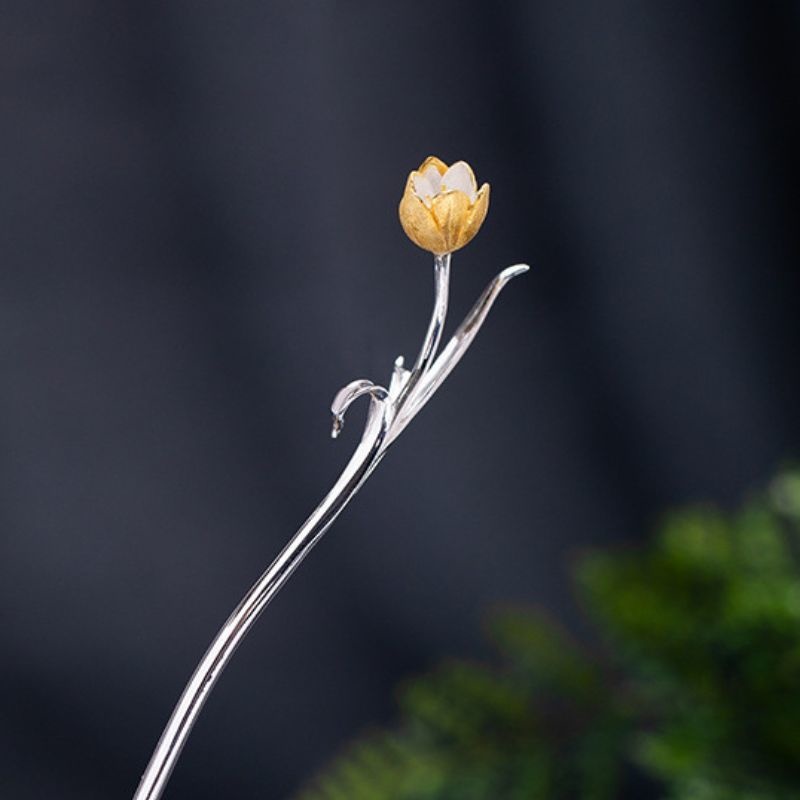 チューリップのかんざし - 本物の花が咲いているかのような美しさ K159