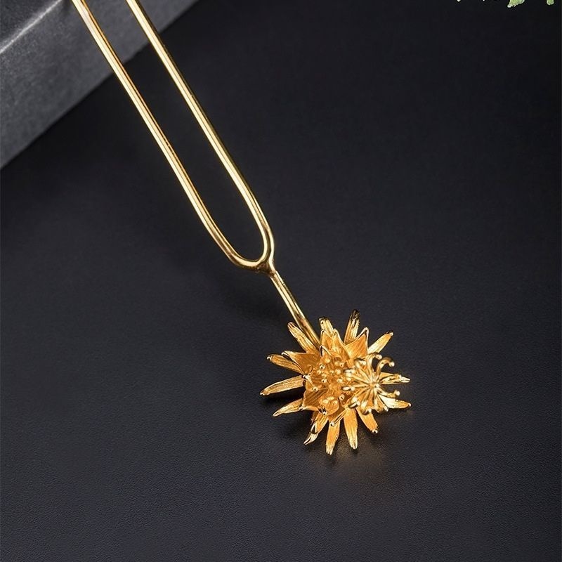 ゲッカビジンのかんざし - 上品な金色が際立ち、リアルに仕上げた K163