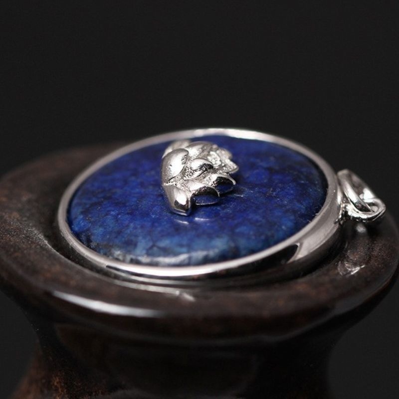 蓮の花のペンダント - クリスマスプレゼントとして、彼女にぴったり N109