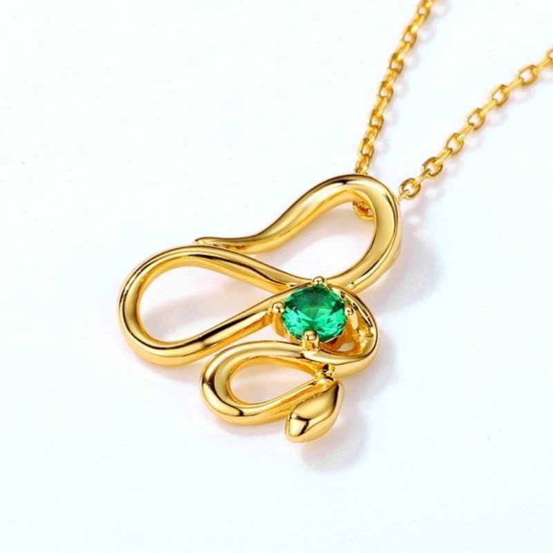 蛇のペンダント - まるで蛇が生命力を象徴しているかのように N140