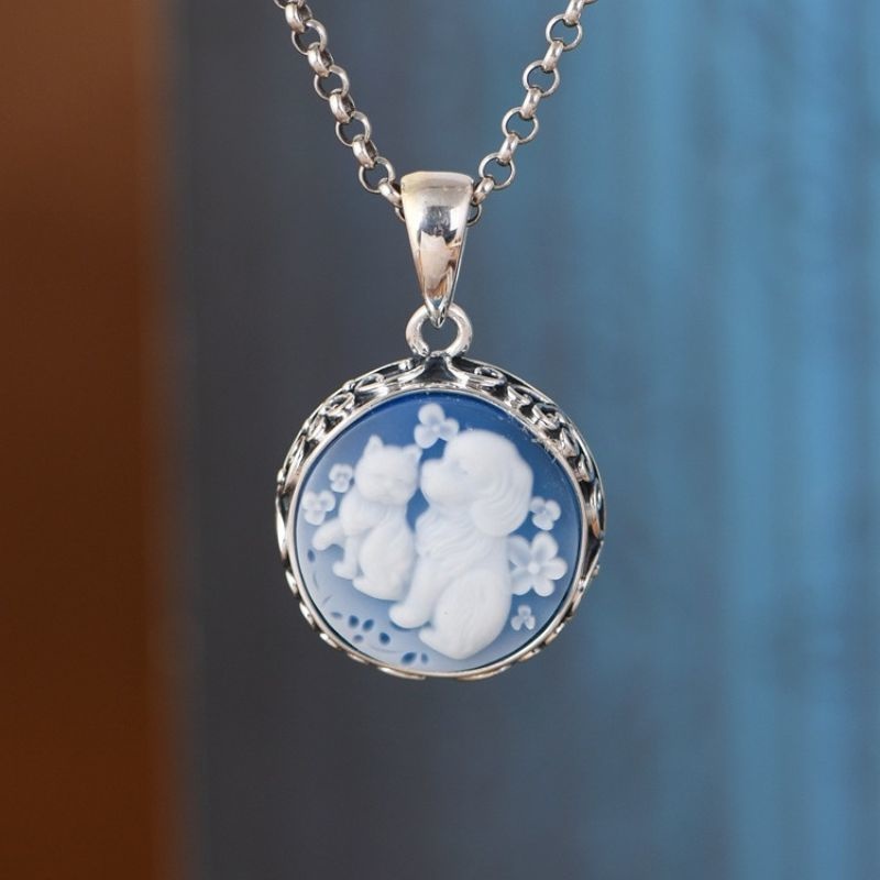 可愛い猫と犬のペンダント - 温かさと幸福感を与える N142