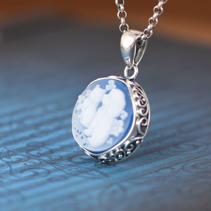 可愛い猫と犬のペンダント - 温かさと幸福感を与える N142