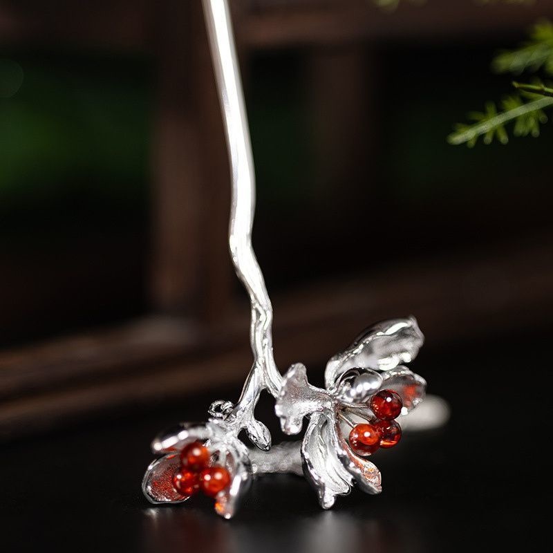 柘榴の花のかんざし - 伝統とモダンが調和したデザイン K180