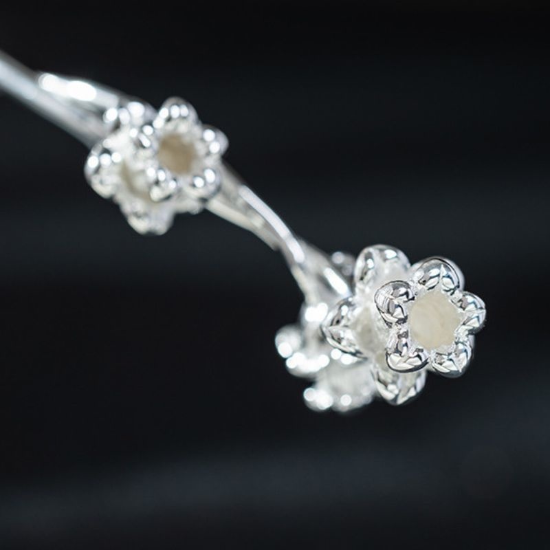 鈴蘭のかんざし - 和装にも洋装にも合うデザイン K181