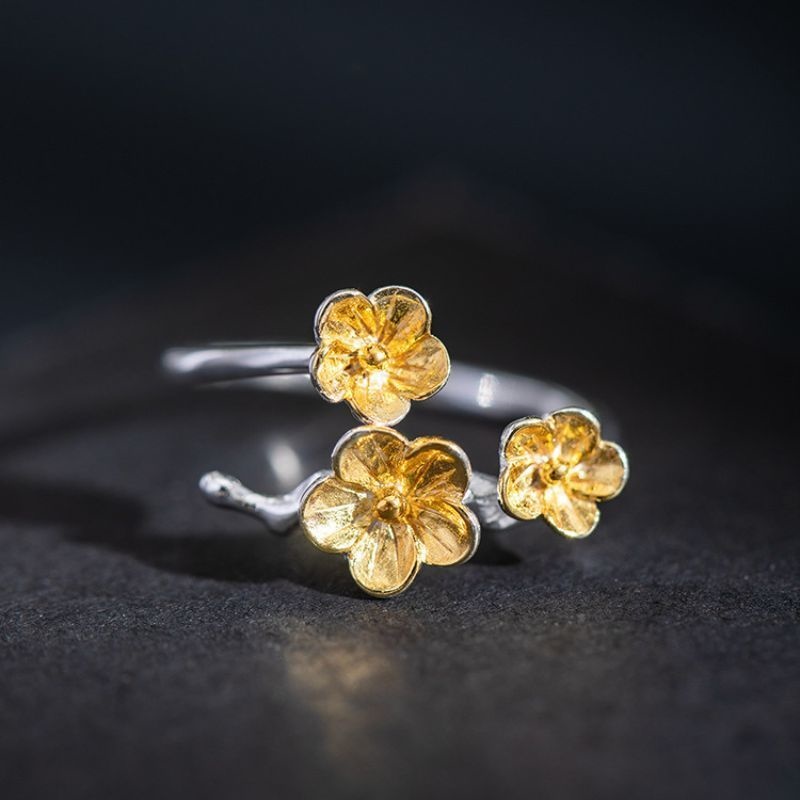 梅の花のリング - 四季の移ろいを指先で感じる R362