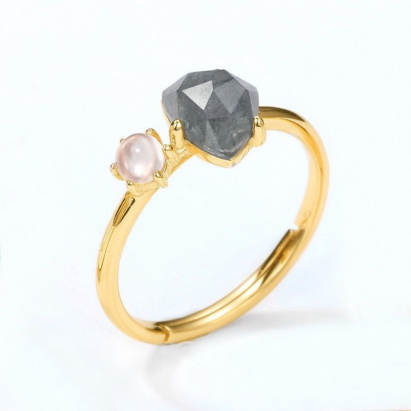 ラブラドライトのリング - 非対称に配置し、ユニークさを引き立ち R383