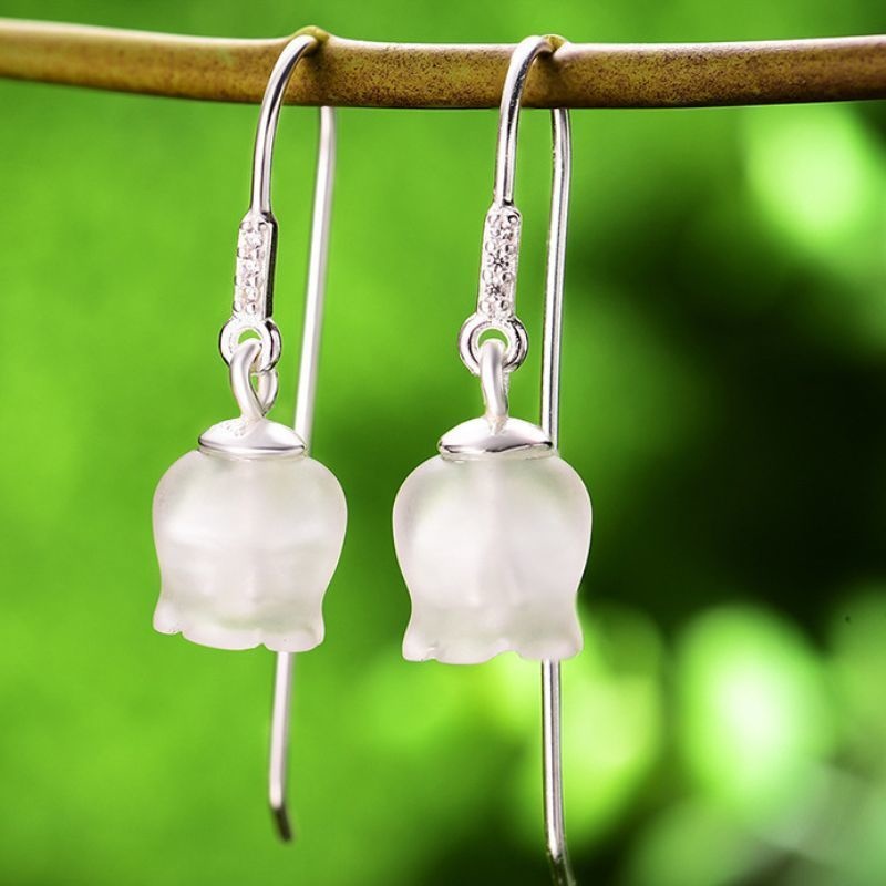 鈴蘭のピアス - 水晶を使用した繊細なデザイン P199