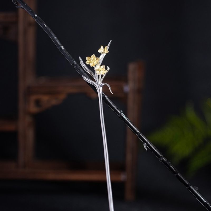 水仙の花のかんざし - 伝統的な美しさと現代的な感性が見事に調和 K186