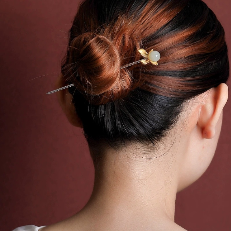 ハクモクレンのかんざし - 風に揺れる花びらを見事に再現 K195