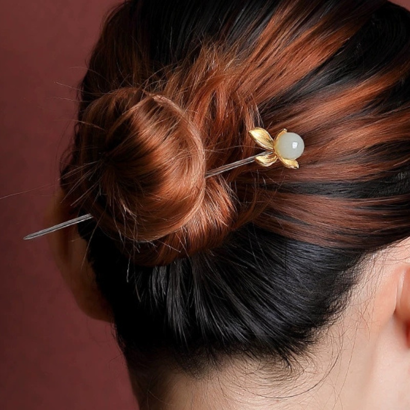 ハクモクレンのかんざし - 風に揺れる花びらを見事に再現 K195