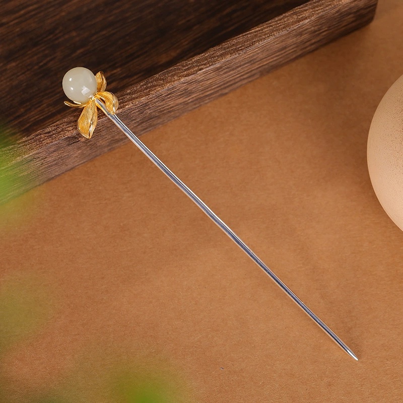 ハクモクレンのかんざし - 風に揺れる花びらを見事に再現 K195